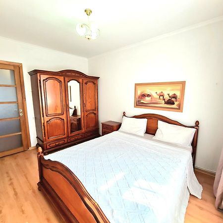 Apartament 2 Bedrooms, Botanica Кишинёв Экстерьер фото